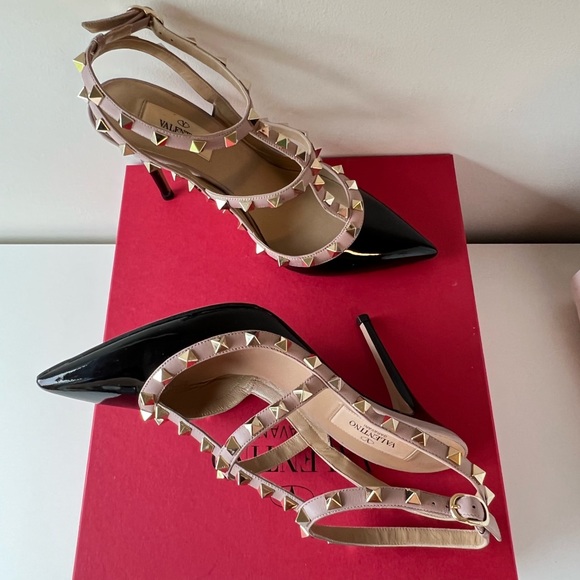 Valentino Rockstud caged pump 100mm in black patent leather size 37.5 - Picture 8 of 9